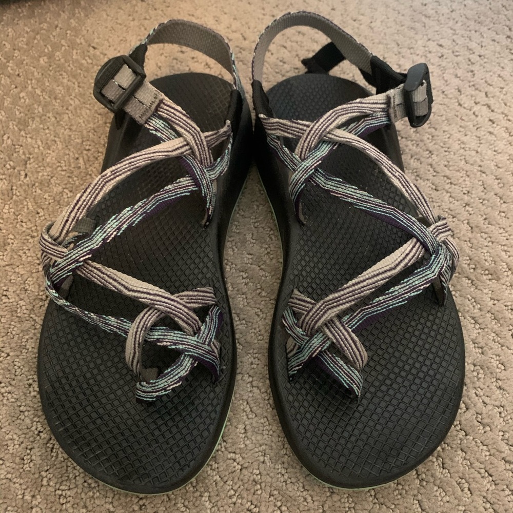 Chacos Sz 9